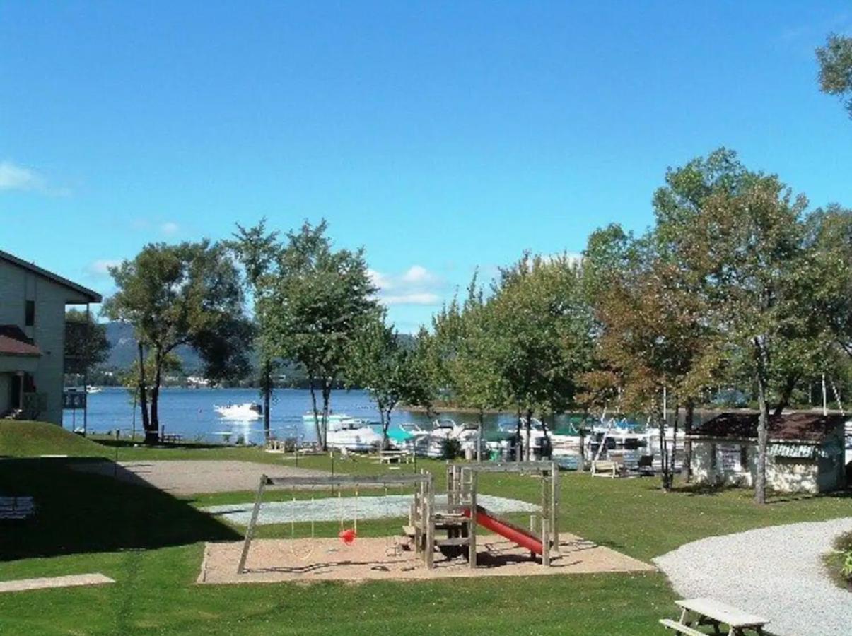 Magog Waterfront Condo Exteriör bild