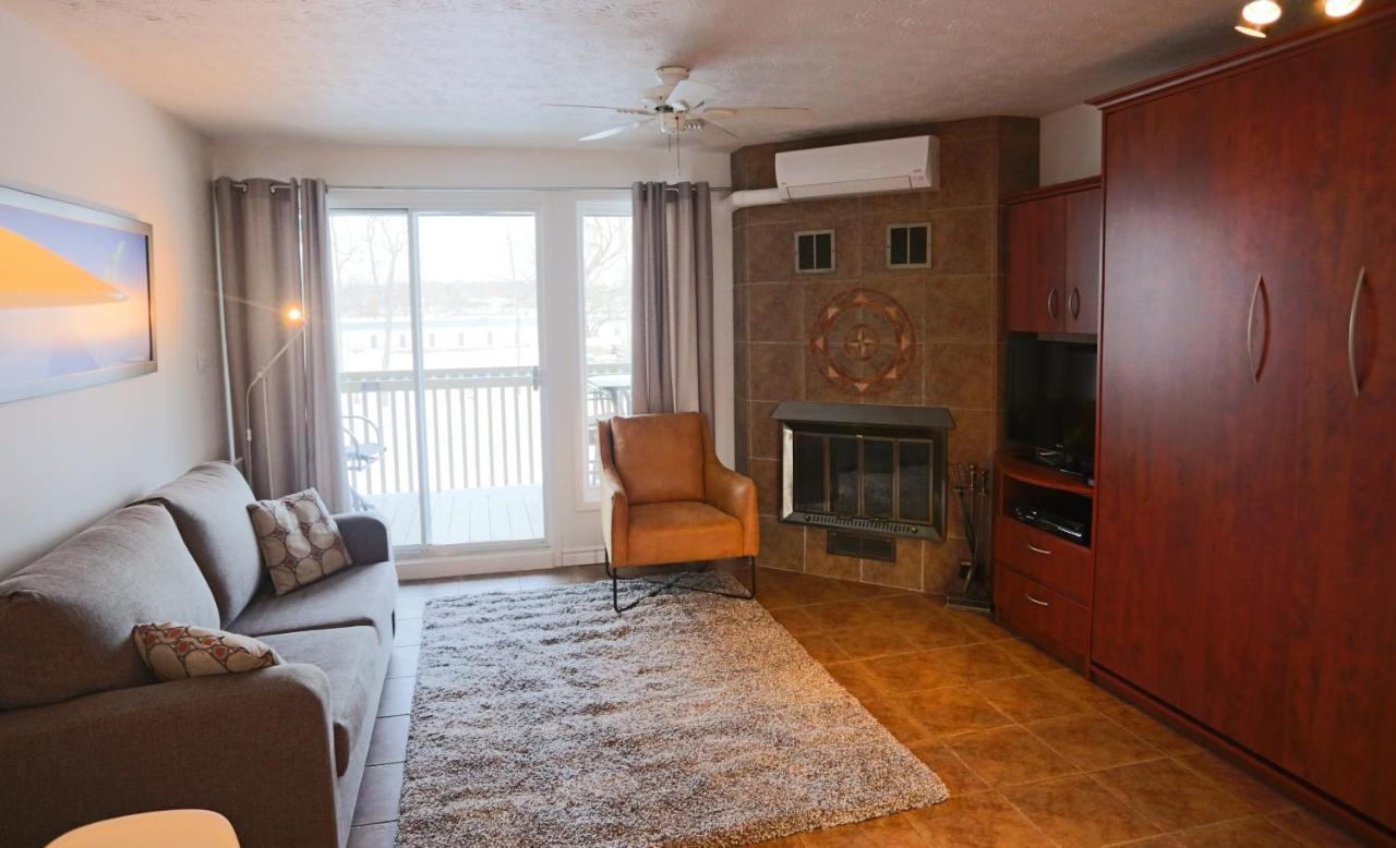 Magog Waterfront Condo Exteriör bild
