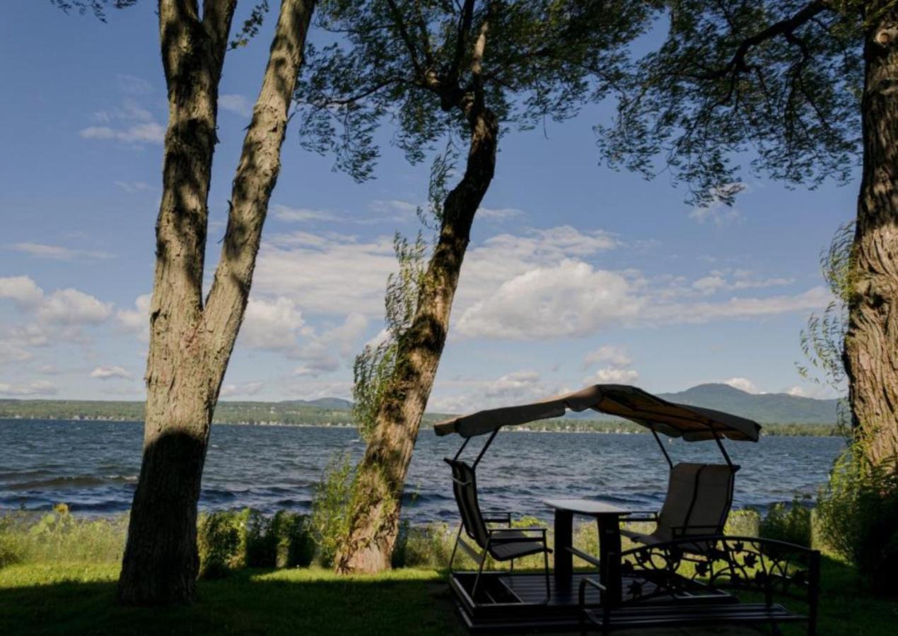 Magog Waterfront Condo Exteriör bild